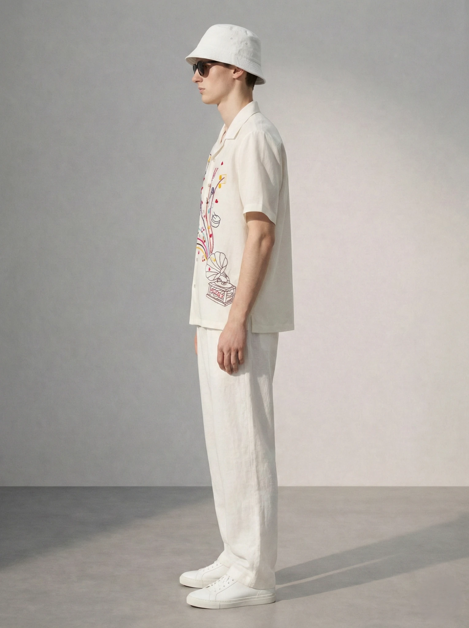 Handmade-Cuban-Collar-Cotton-Shirt-with-Music-Embroidery-side-2.JPG