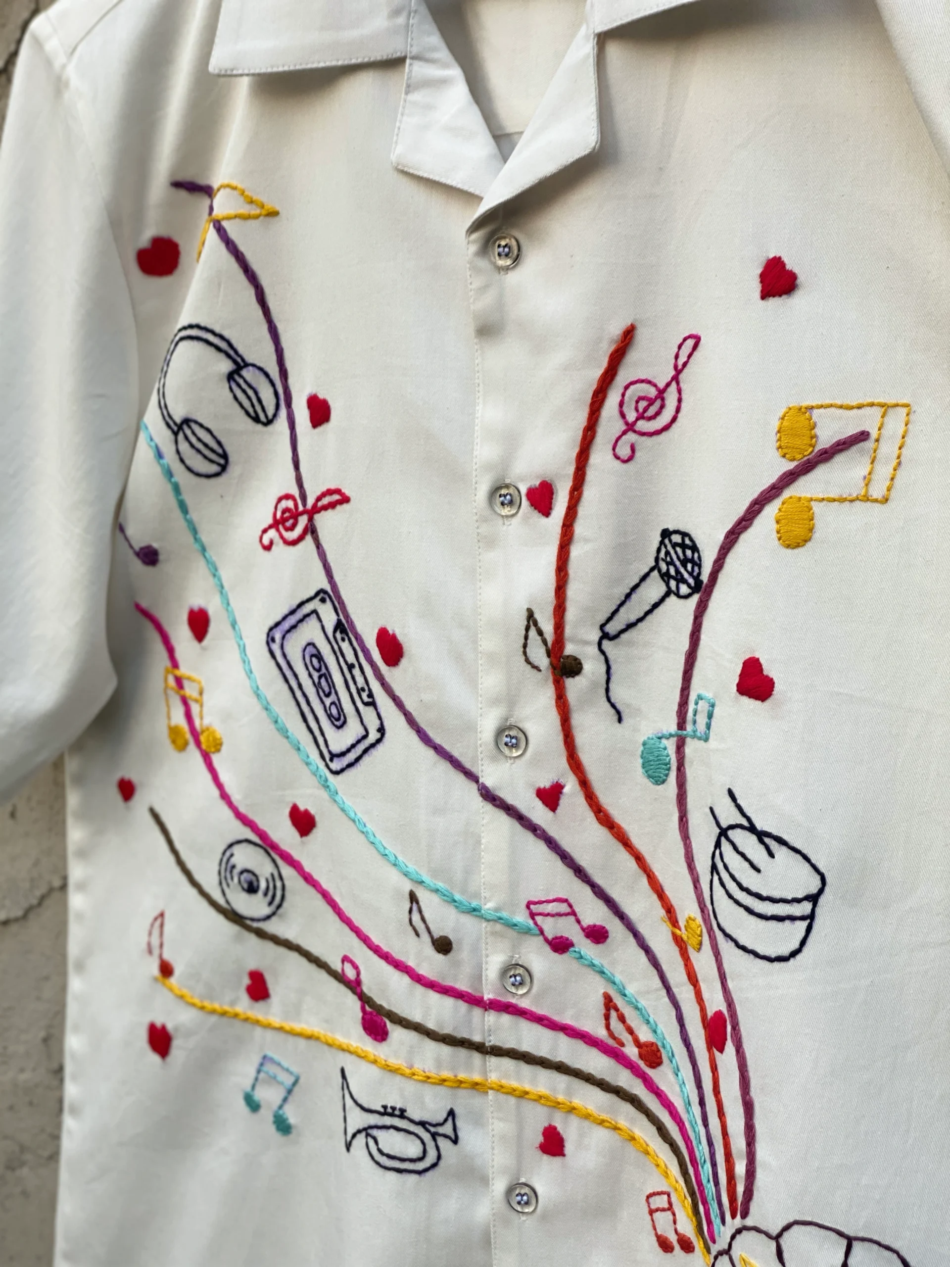 LE Soundwave Embroidery Shirt - Image 4