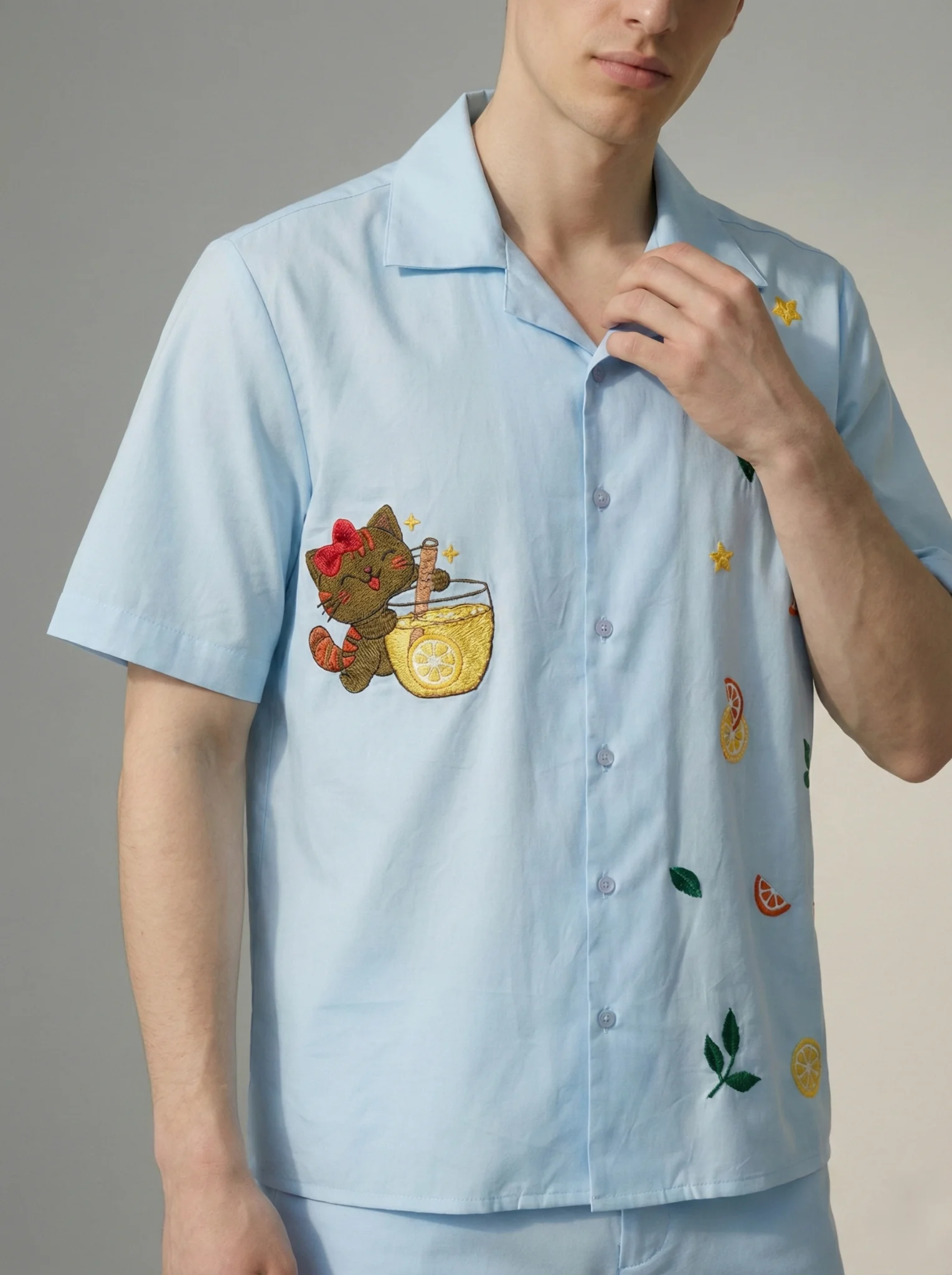 Embroidery-Citrus-Cuban-Collar-Shirt-Painted-and-Embroidery-Cotton-Art-Gift-for-Cat-Lover-close